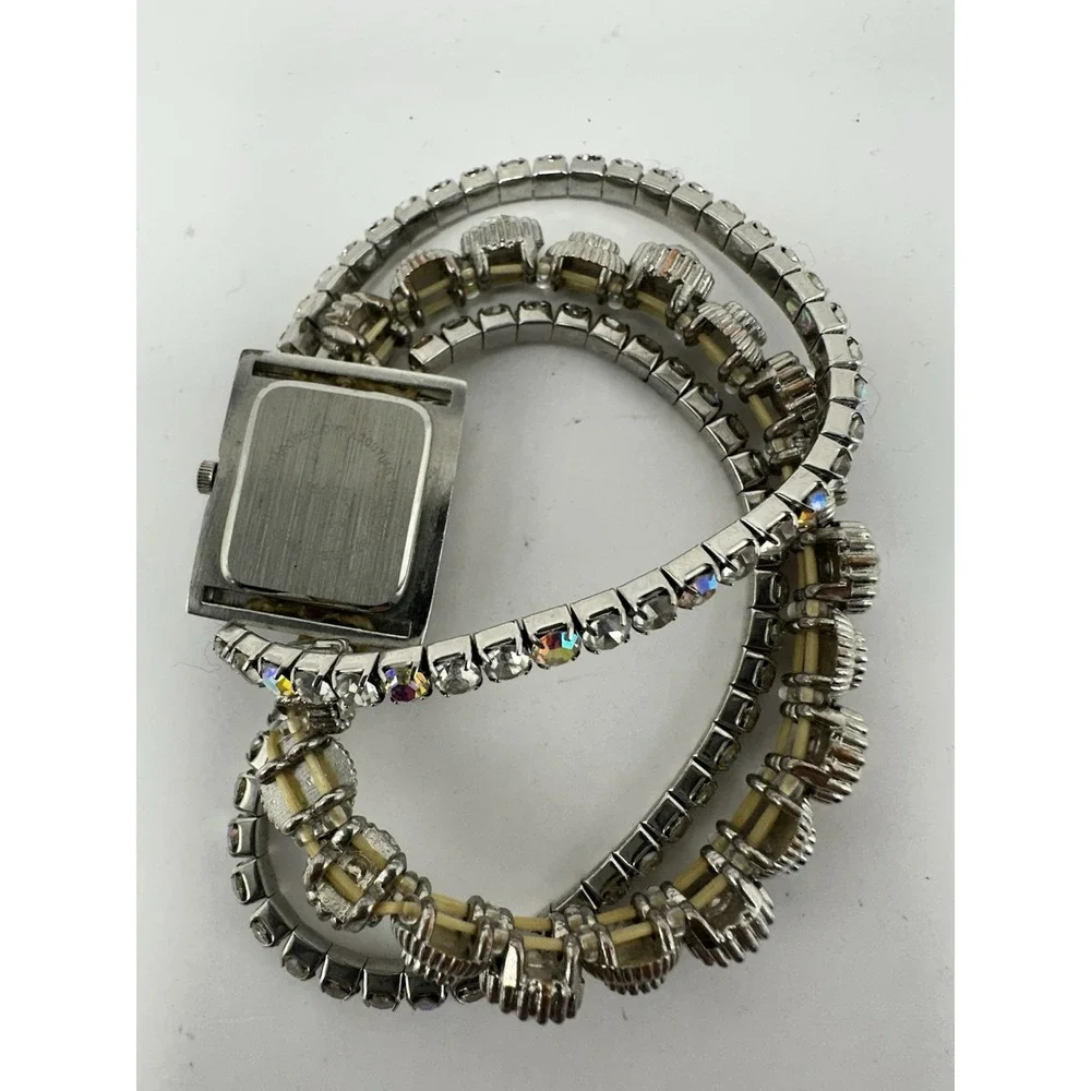 Vivani K495 New Battery Ladies MOP‎ Watch 23MM 6